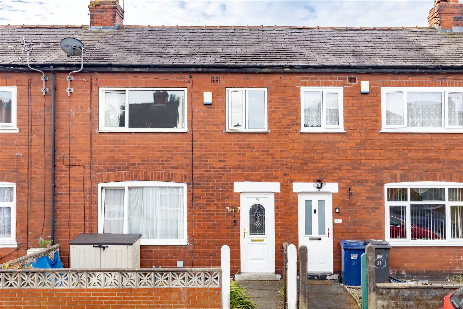 3 bed property in Crown Street, Leyland